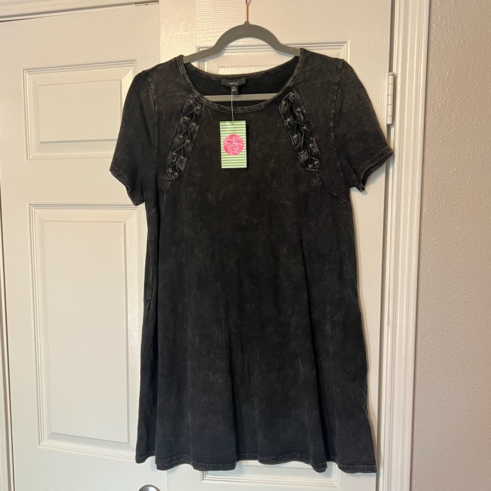Black Tshirt Dress w/ Lace detail on Shoulder